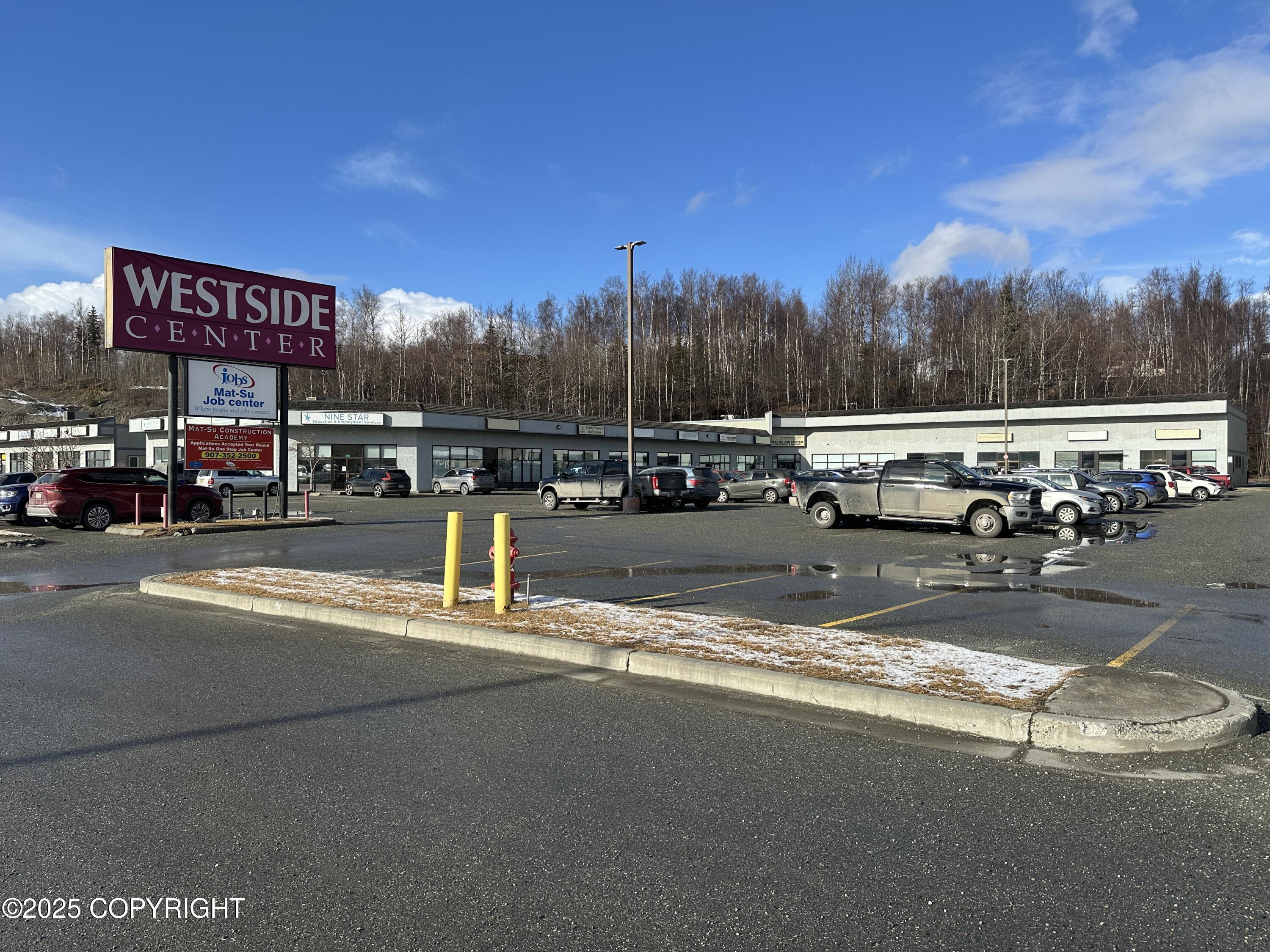 897 Commercial Drive Property Photo 1
