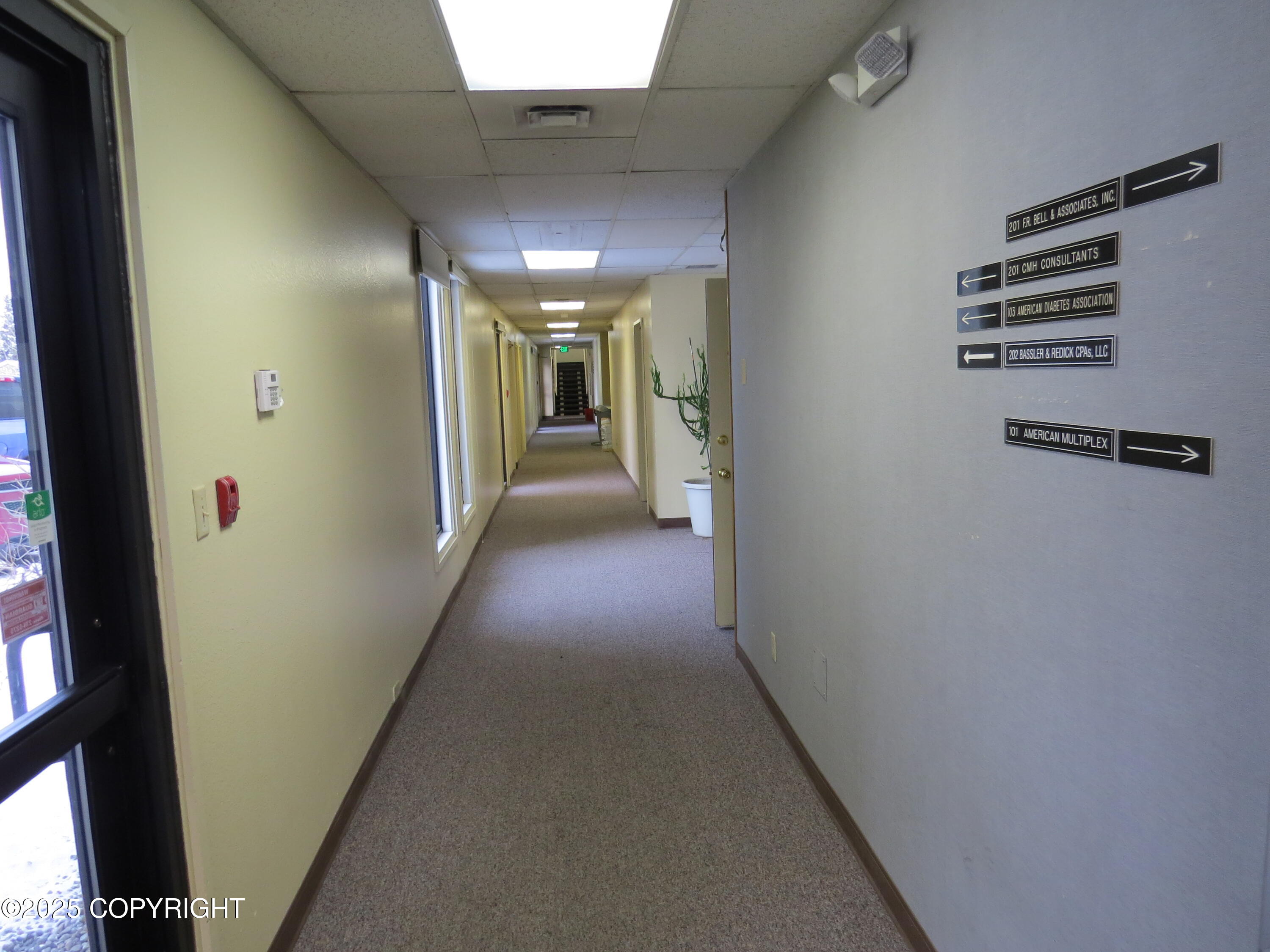 801 W Fireweed Lane Property Photo 6