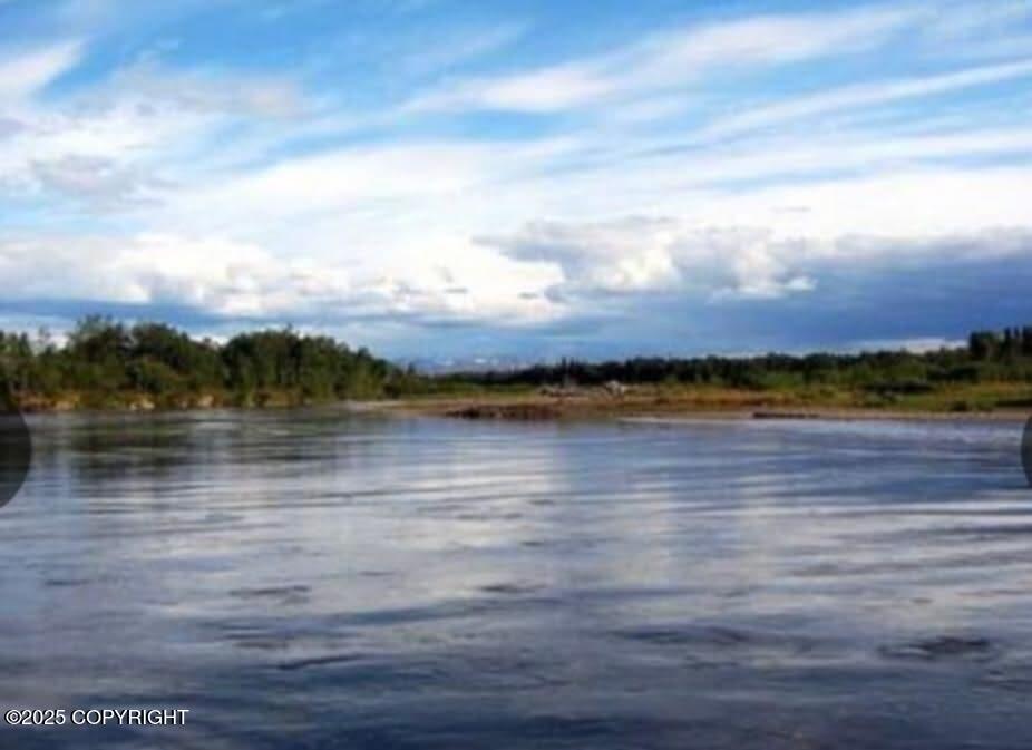 Uss #2354 Aniak River Property Photo 2