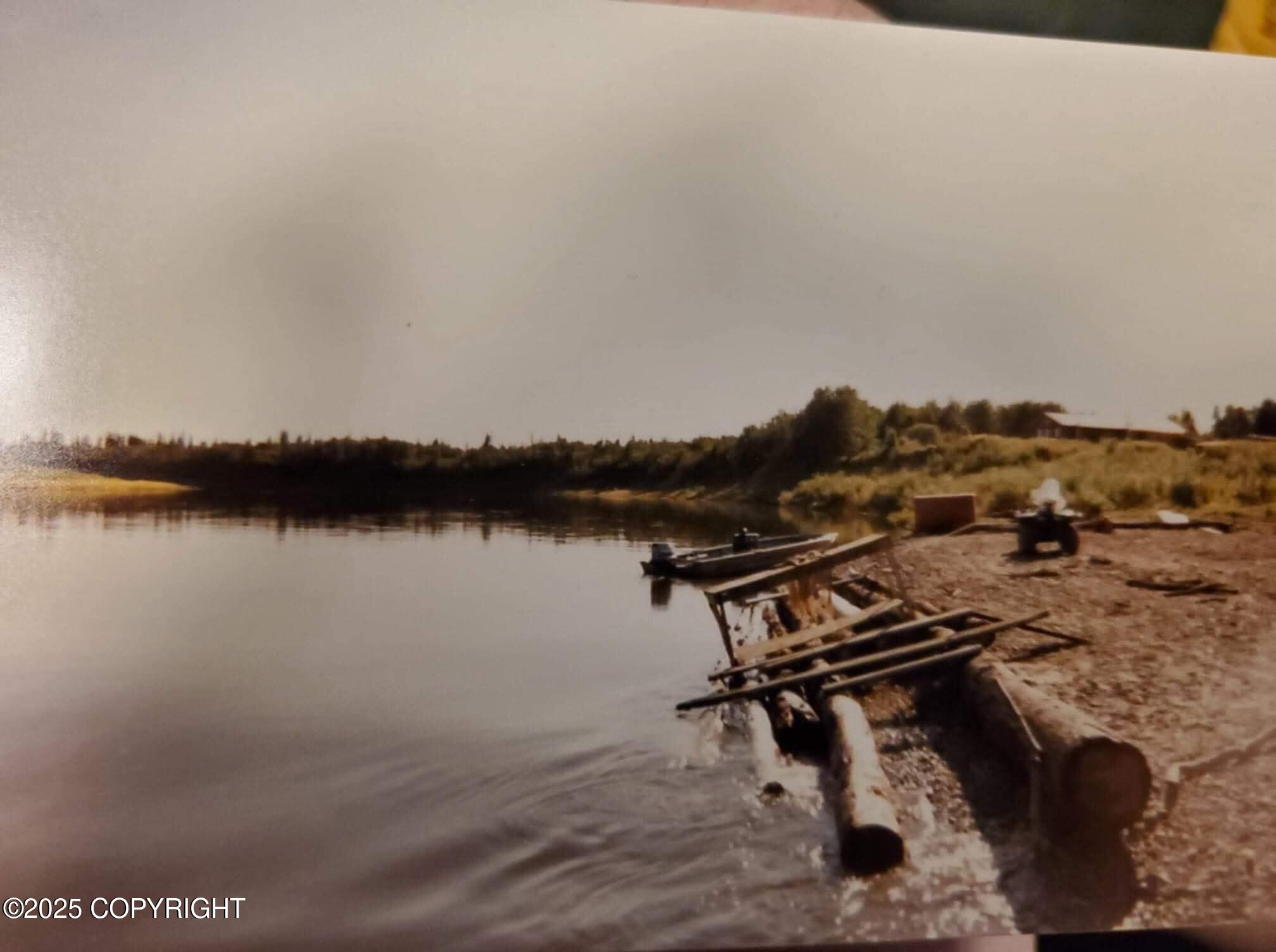 Uss #2354 Aniak River Property Photo 10