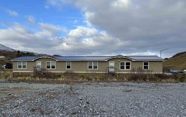 1398 E Broadway Avenue Property Photo 1