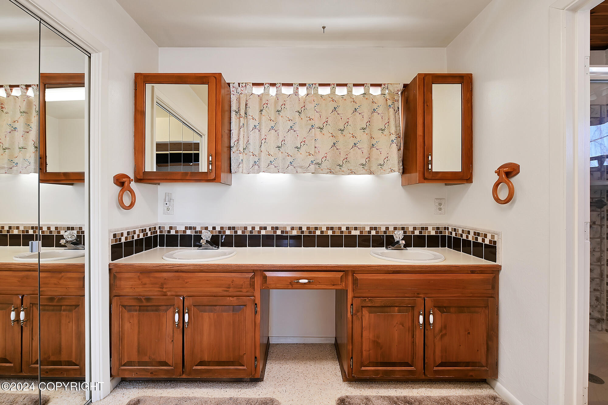 2795 Watergate Way Property Photo 35