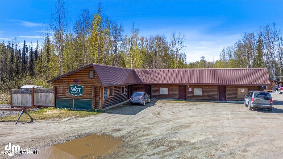 33900 W Parks Highway Property Photo 2