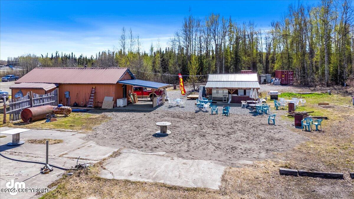 33900 W Parks Highway Property Photo 11