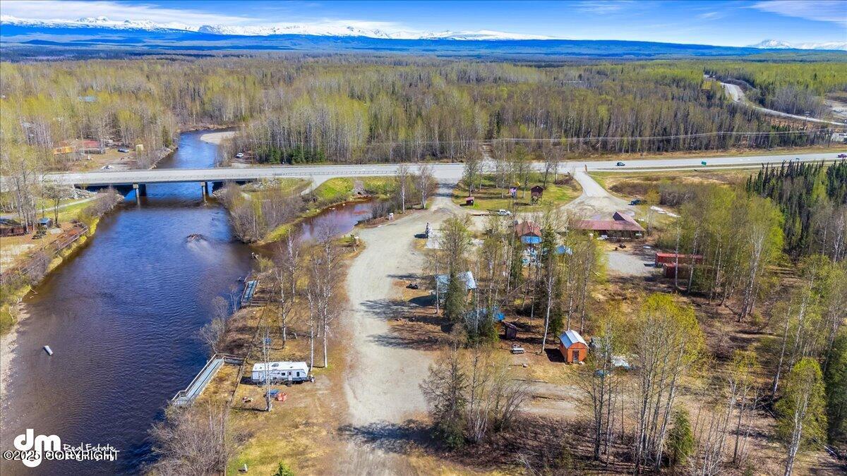 33900 W Parks Highway Property Photo 14