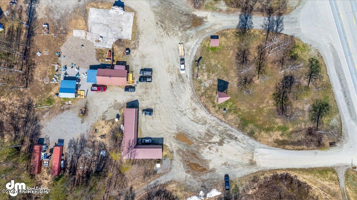 33900 W Parks Highway Property Photo 17