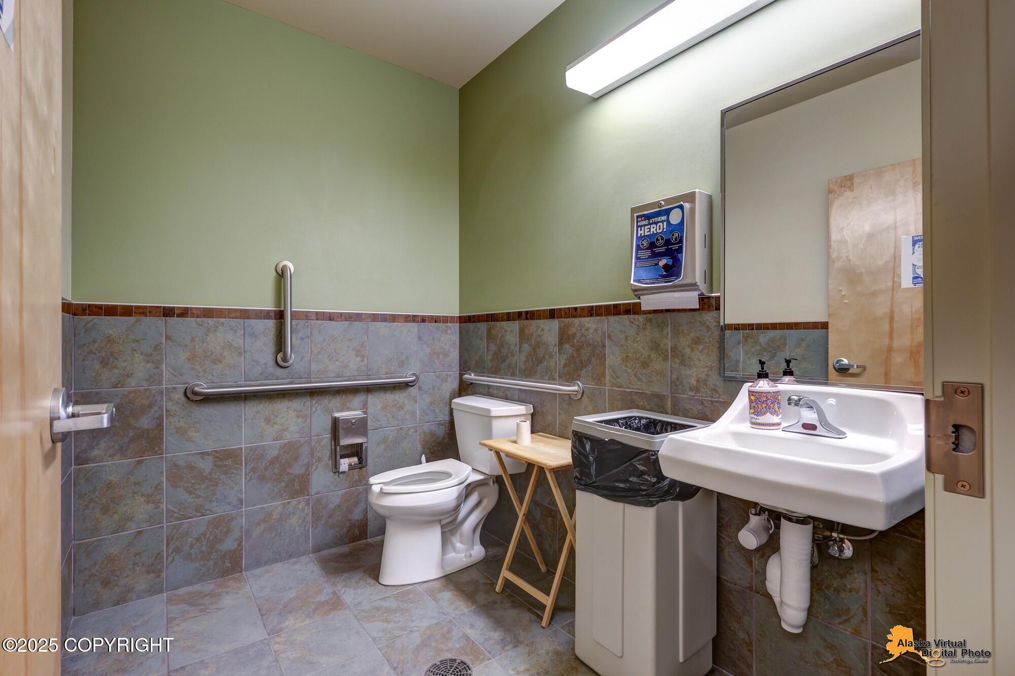 4551 E Bogard Road Property Photo 18