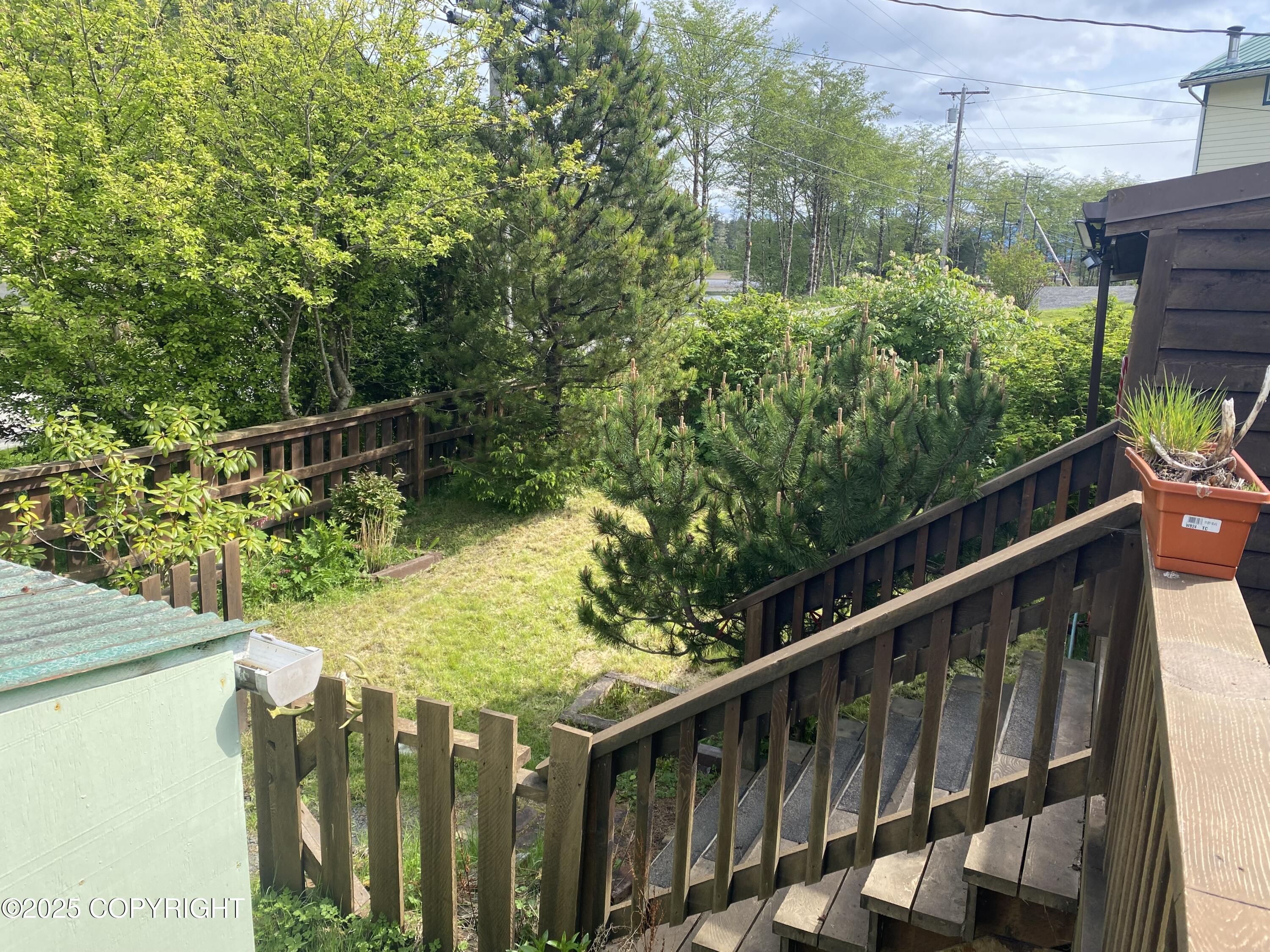 1906 Hamilton Drive Property Photo 18