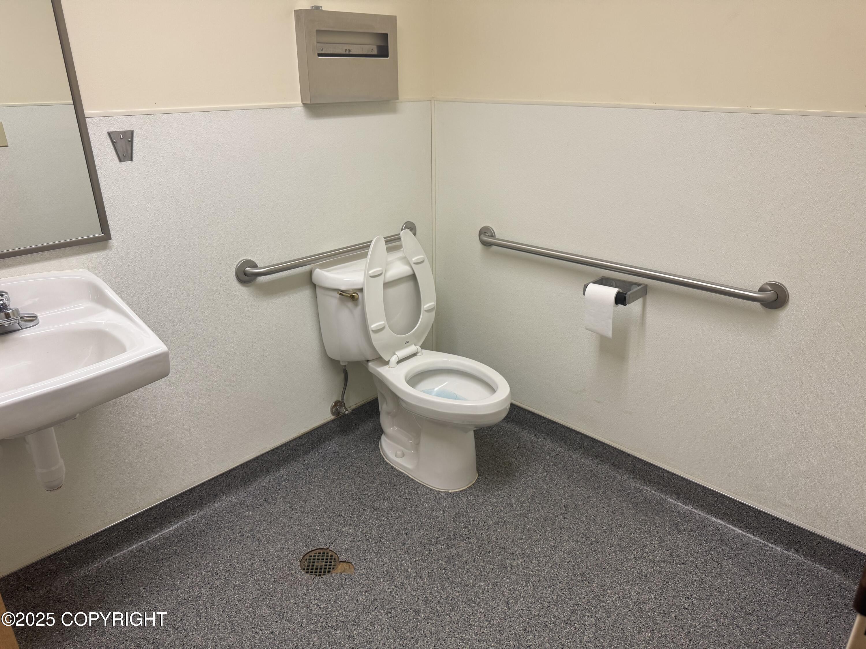 4000 W Dimond Boulevard #7 Property Photo 15