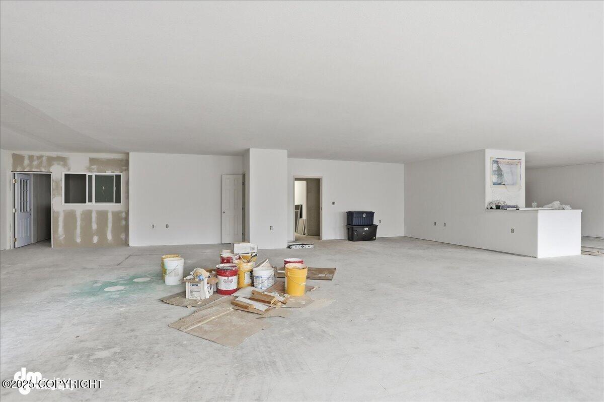 1649 W Parks Highway Property Photo 89