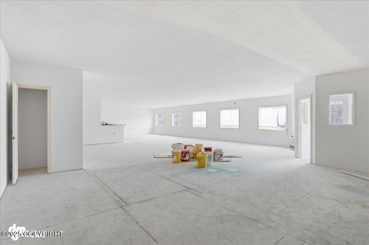 1649 W Parks Highway Property Photo 92
