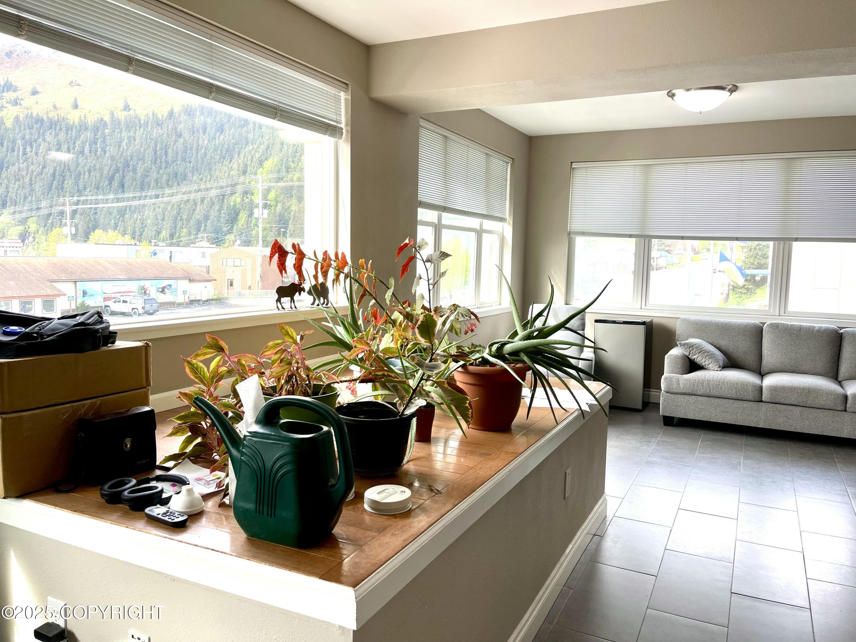 500 Adams Street Property Photo 23