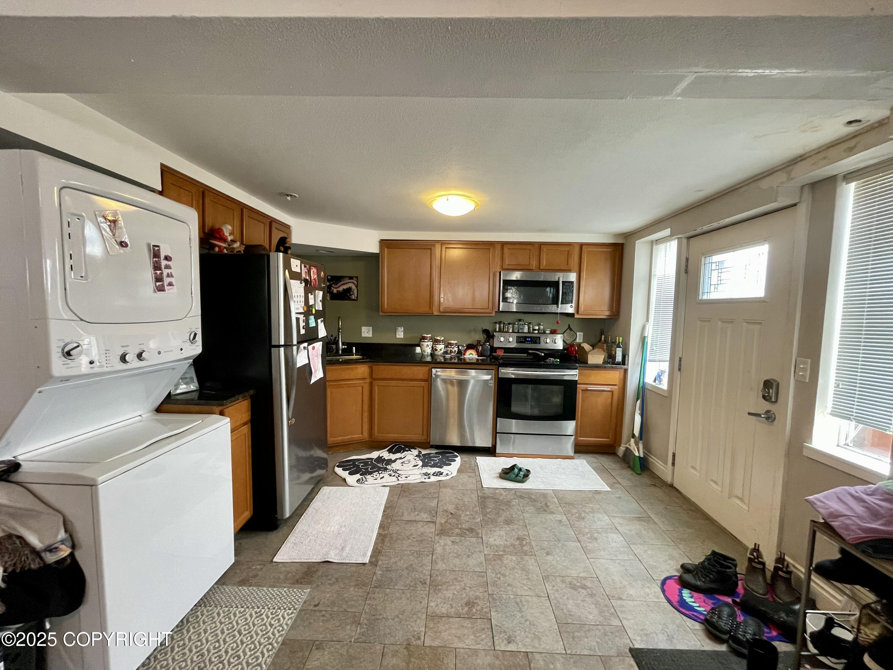500 Adams Street Property Photo 35
