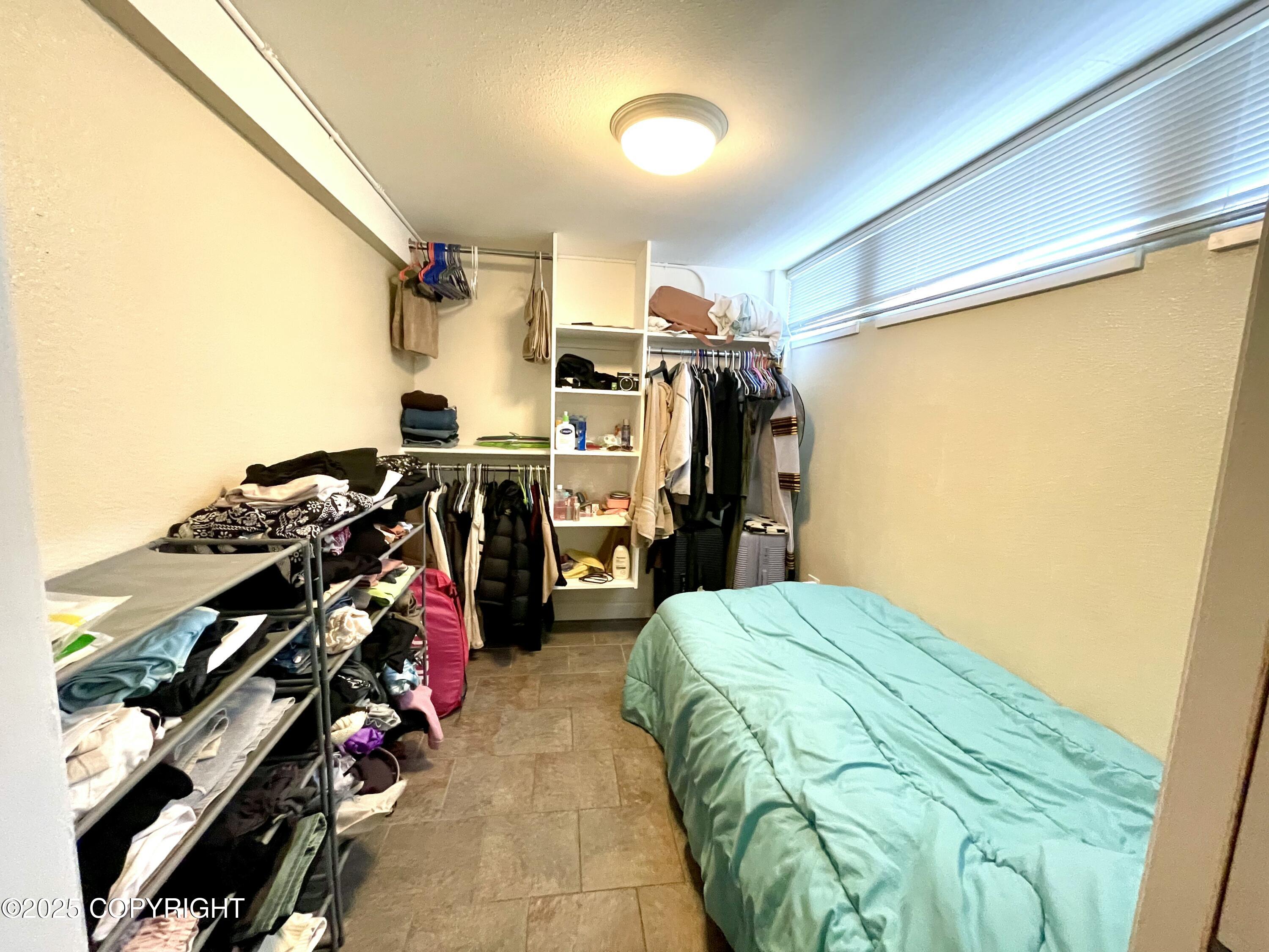 500 Adams Street Property Photo 37