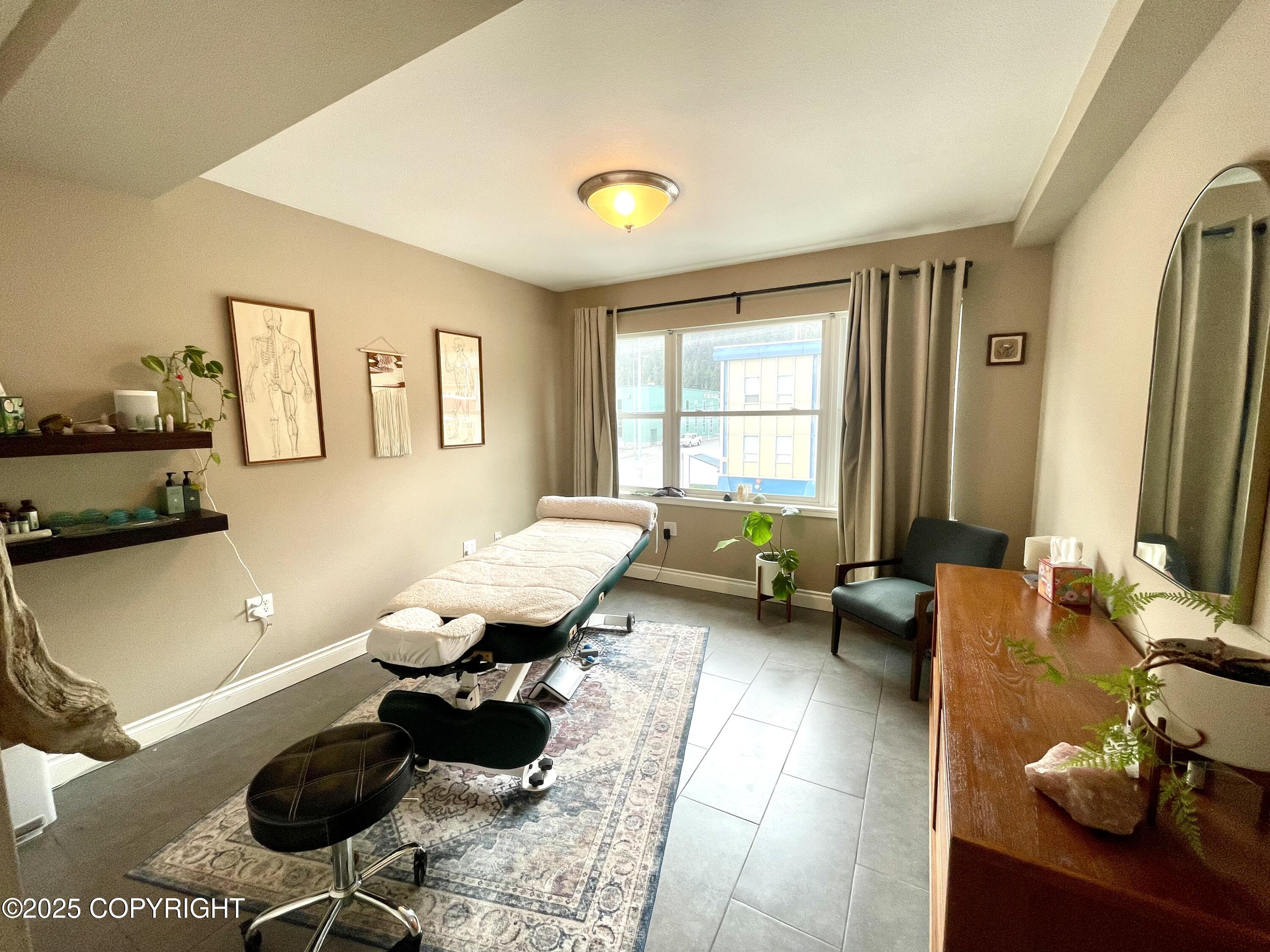 500 Adams Street Property Photo 48