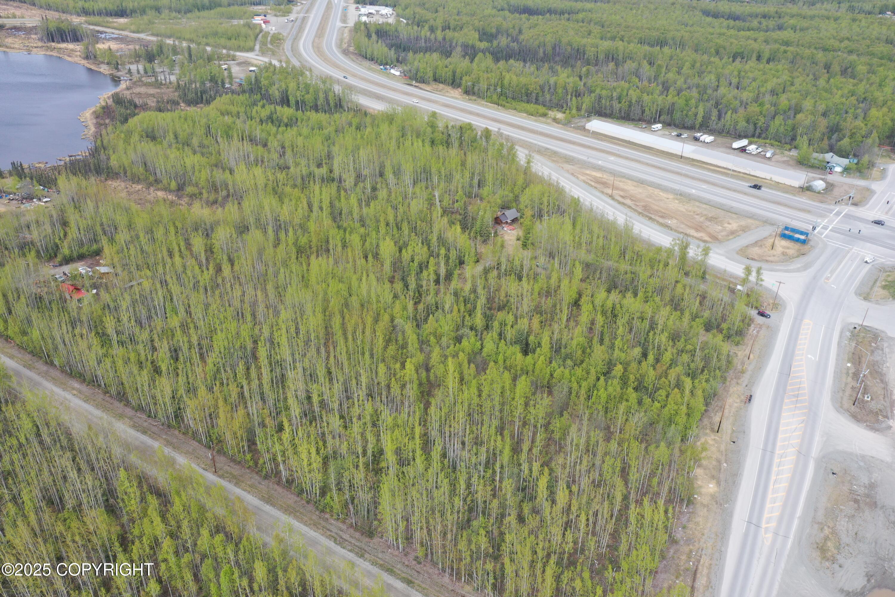 1410 S Johnsons Road Property Photo 8