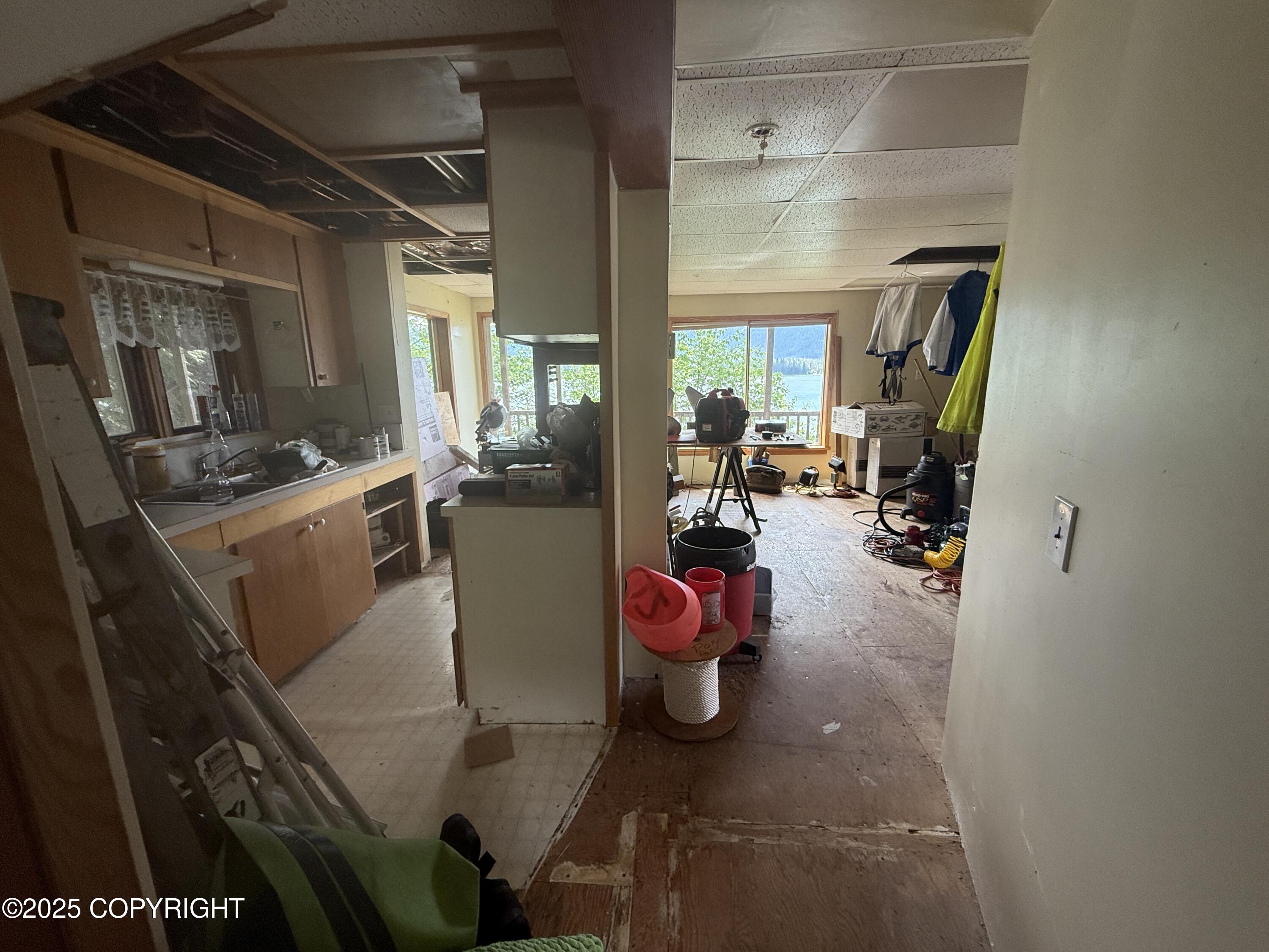 406 Mitkof Highway Property Photo 11