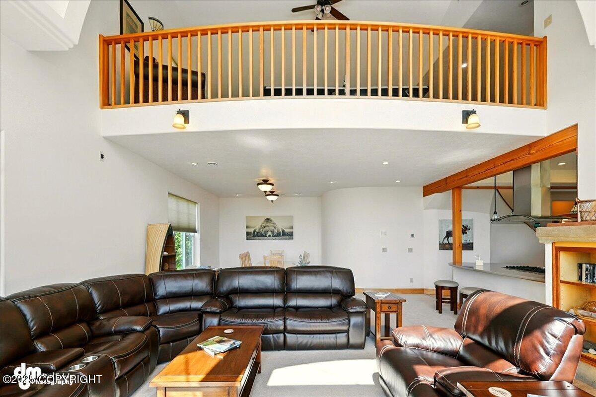 54625 Rolling Meadows Road Property Photo 18