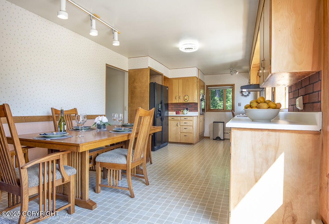 15021 Old Seward Highway Property Photo 9