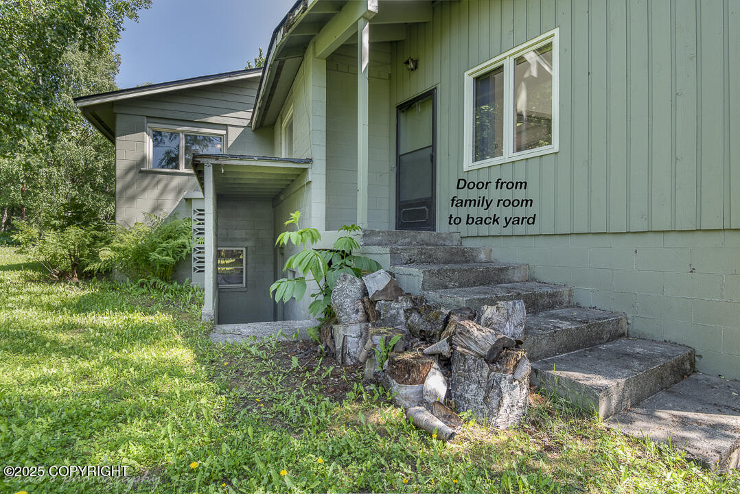 15021 Old Seward Highway Property Photo 45