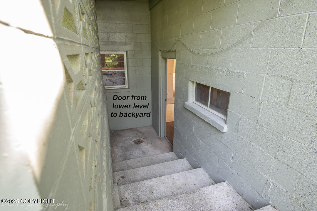 15021 Old Seward Highway Property Photo 46