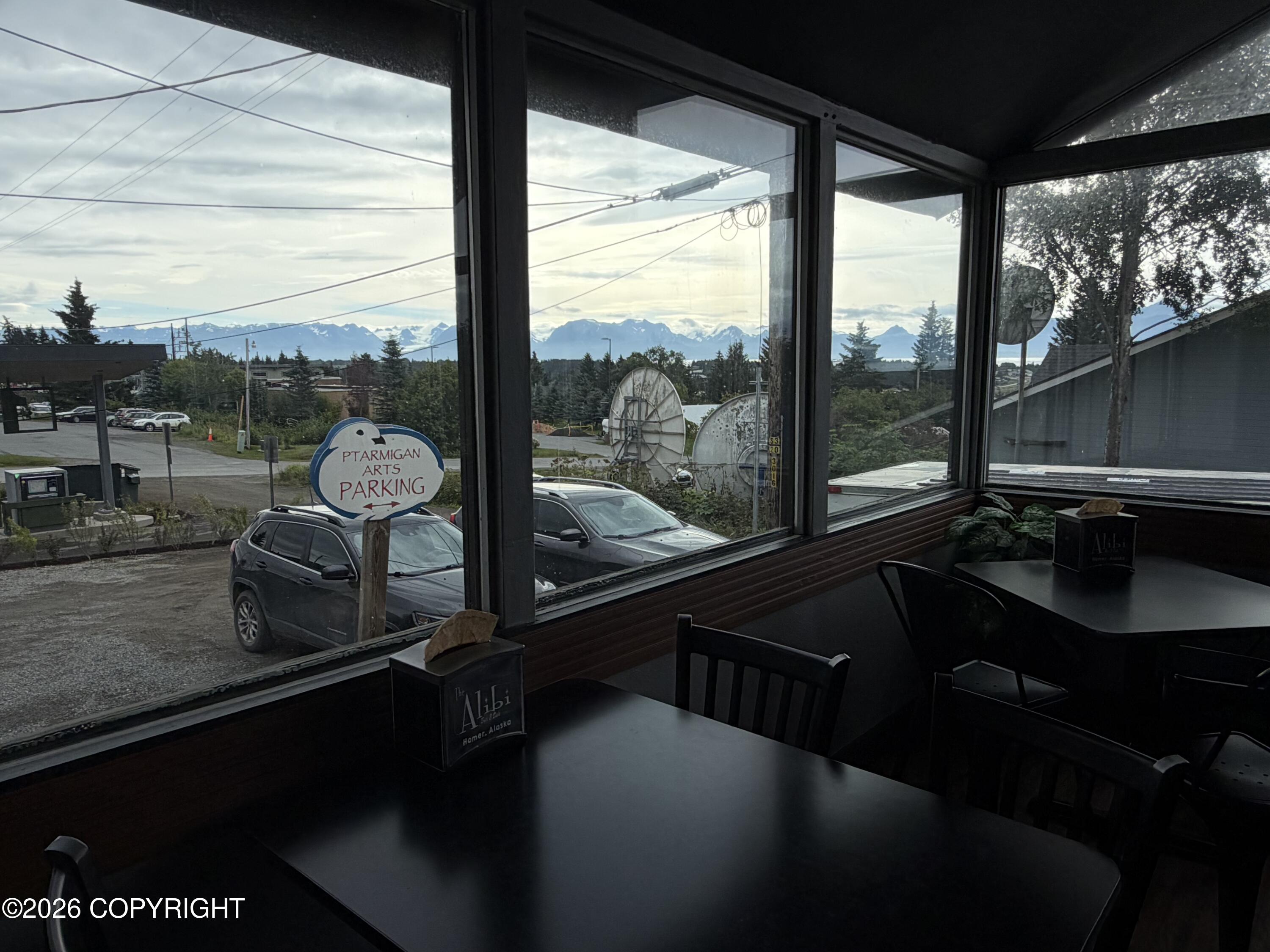 453 E Pioneer Avenue Property Photo 18