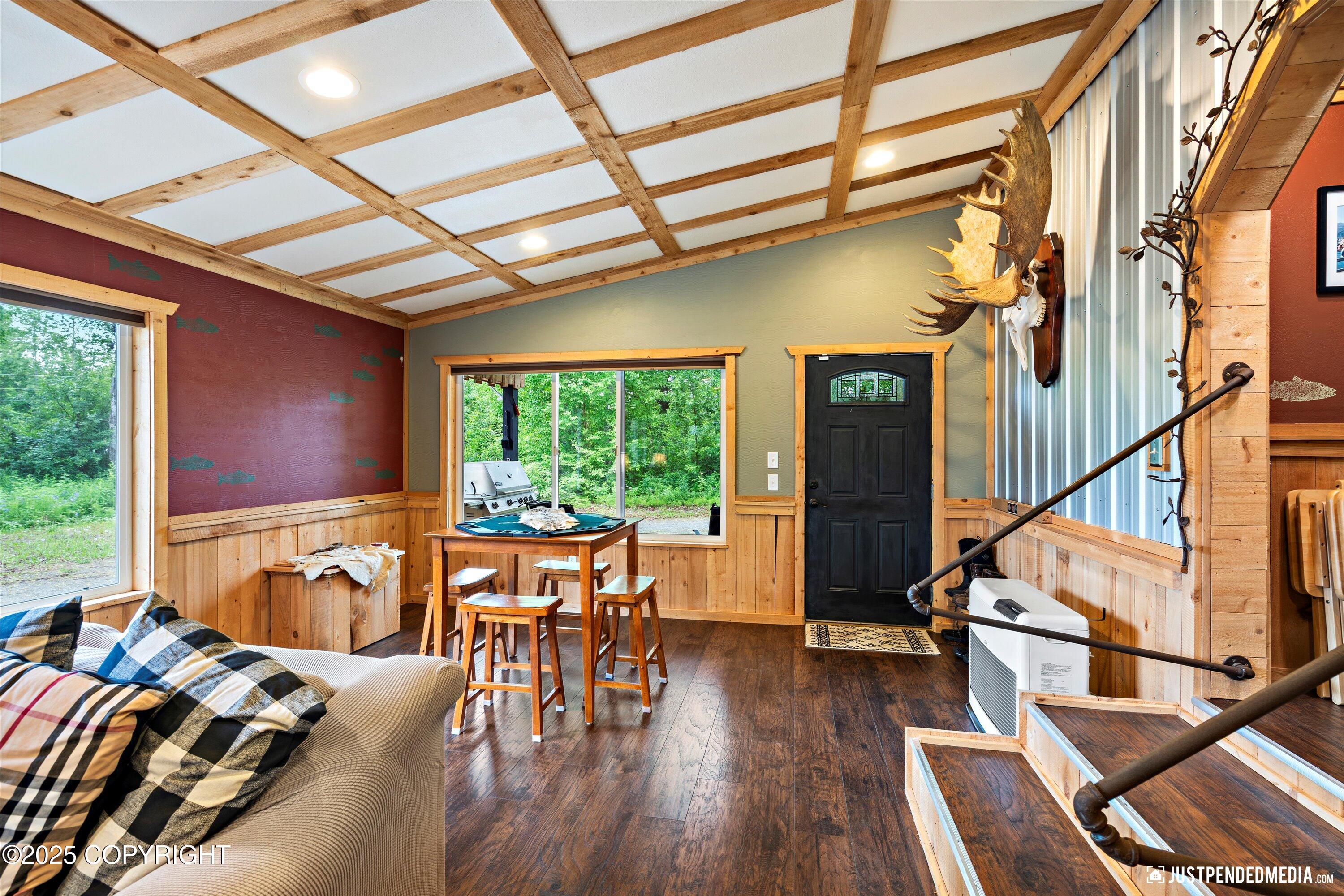 29416 W Deshka Landing Road Property Photo 4