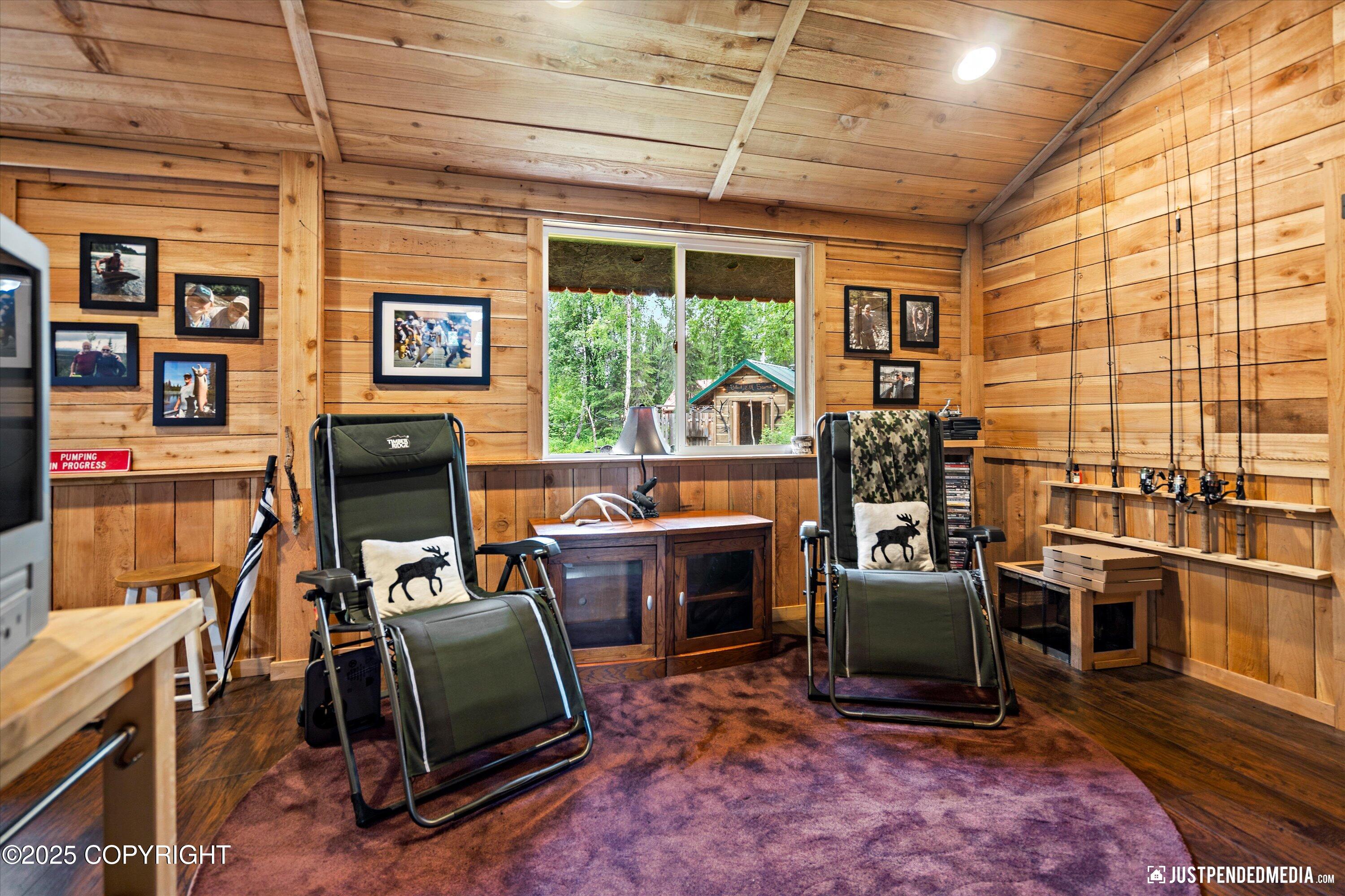 29416 W Deshka Landing Road Property Photo 13