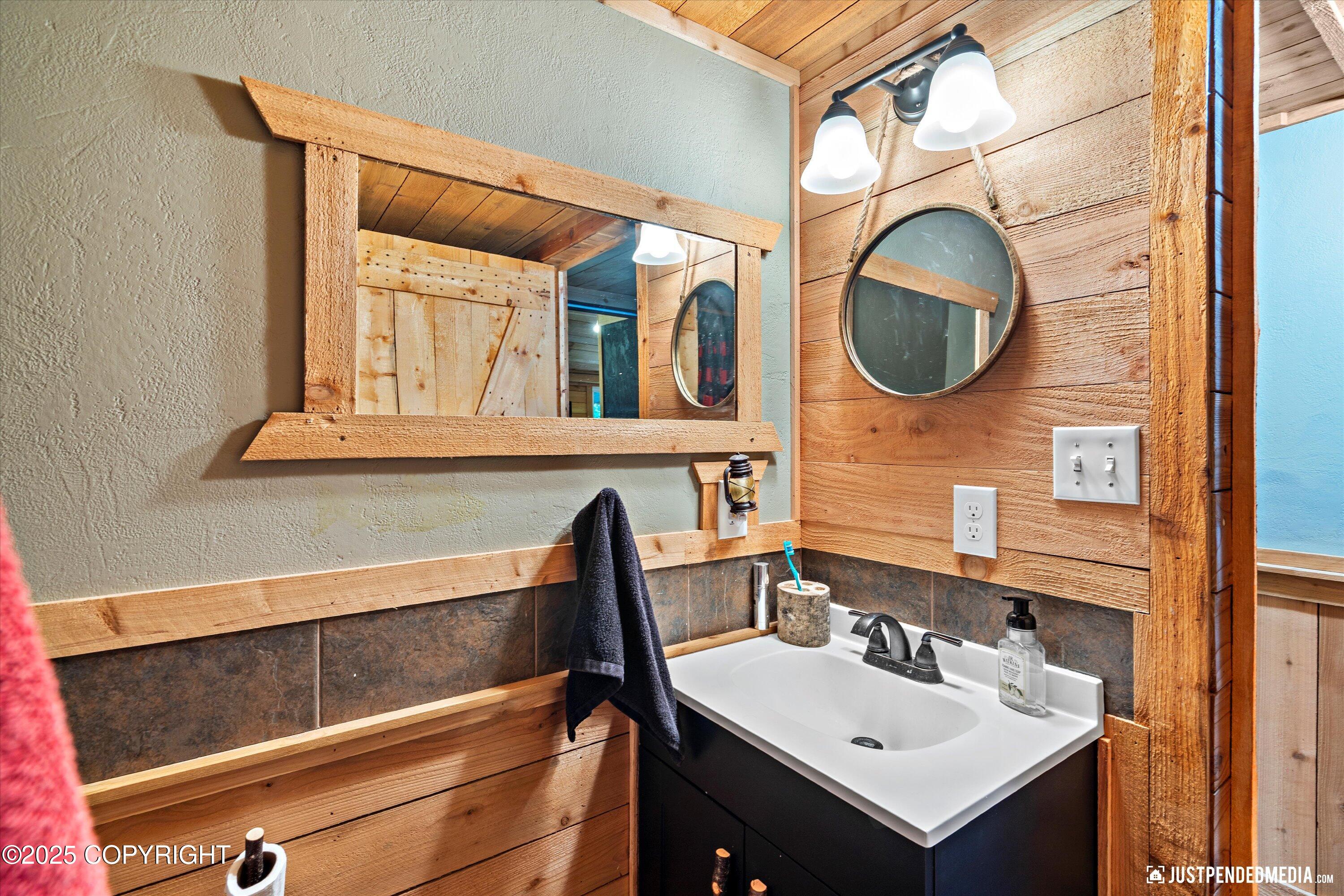 29416 W Deshka Landing Road Property Photo 23