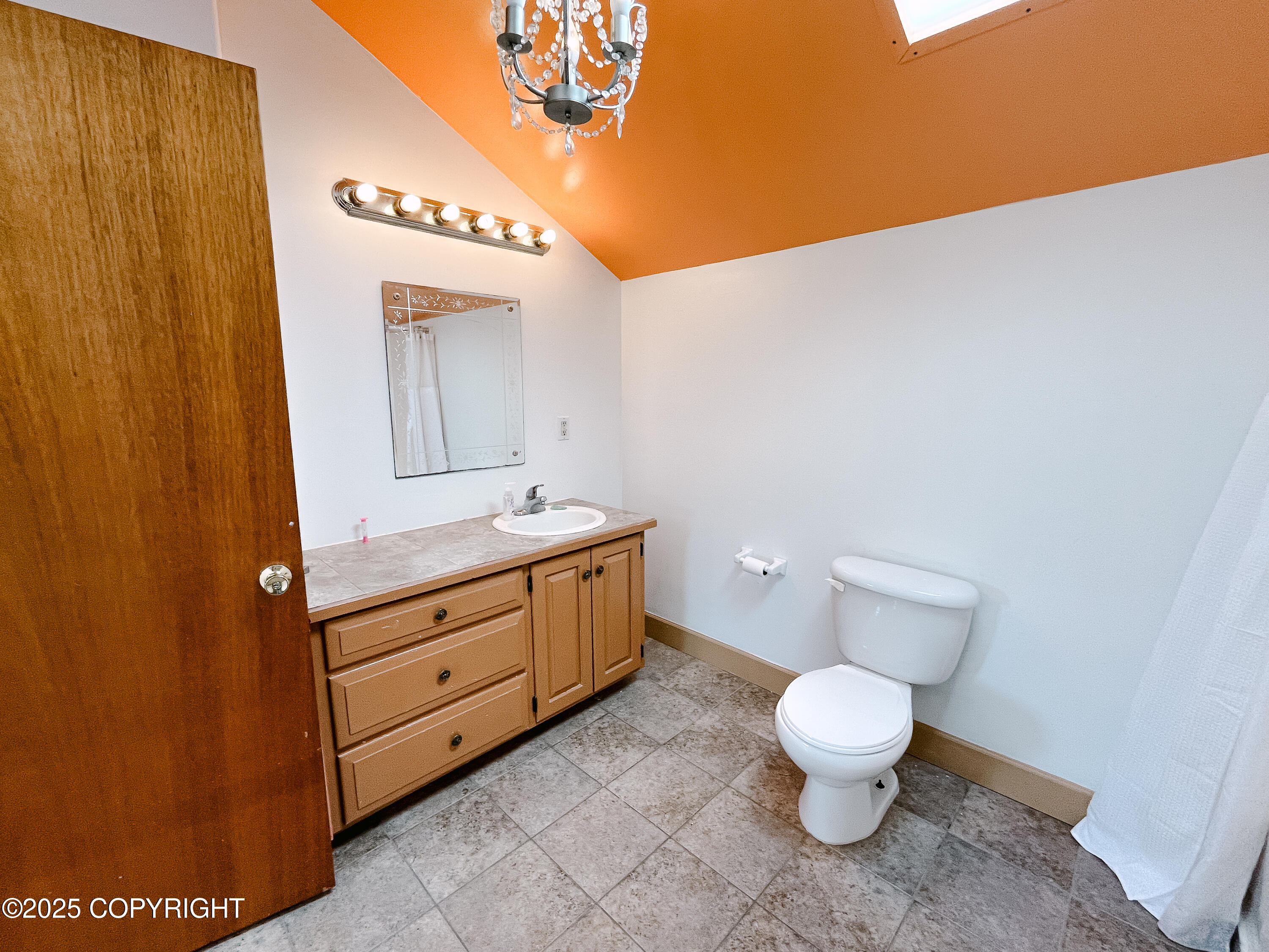 125 Kings Row Property Photo 11