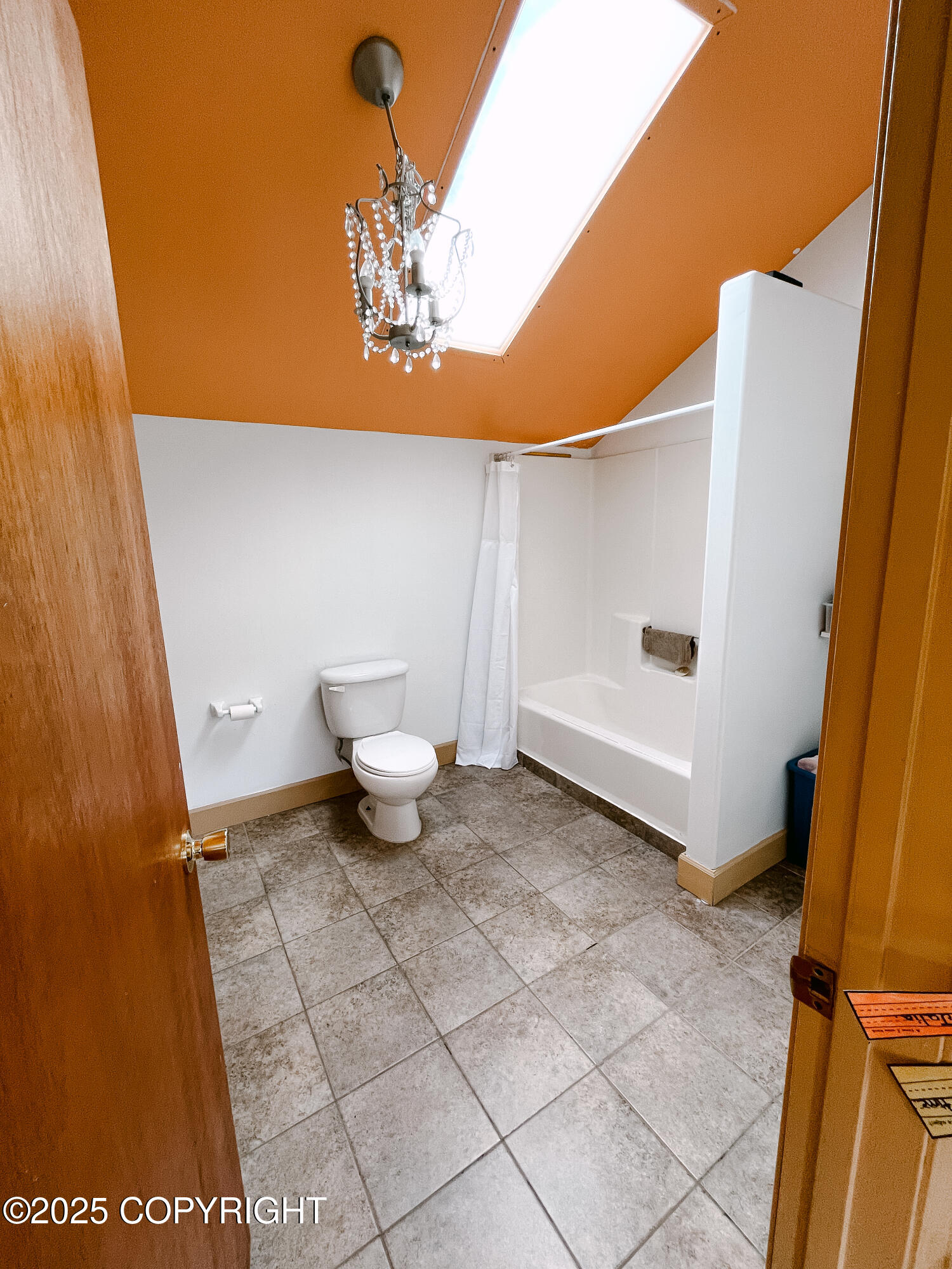 125 Kings Row Property Photo 12