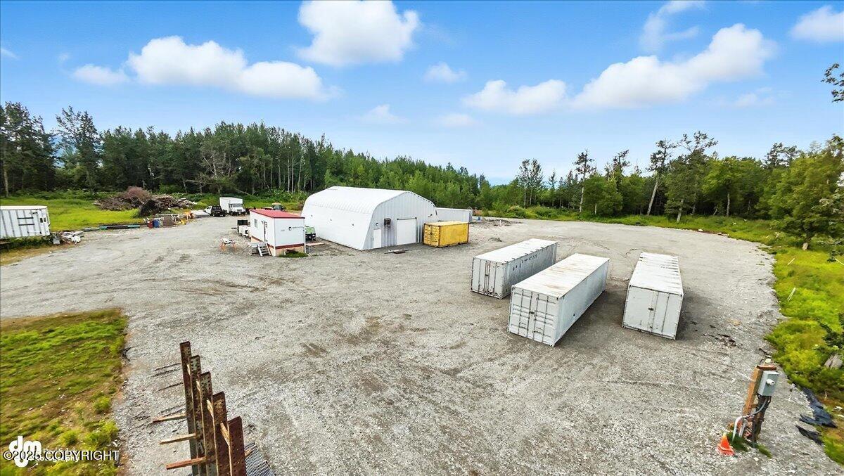 7519 N Glenn Highway Property Photo 2