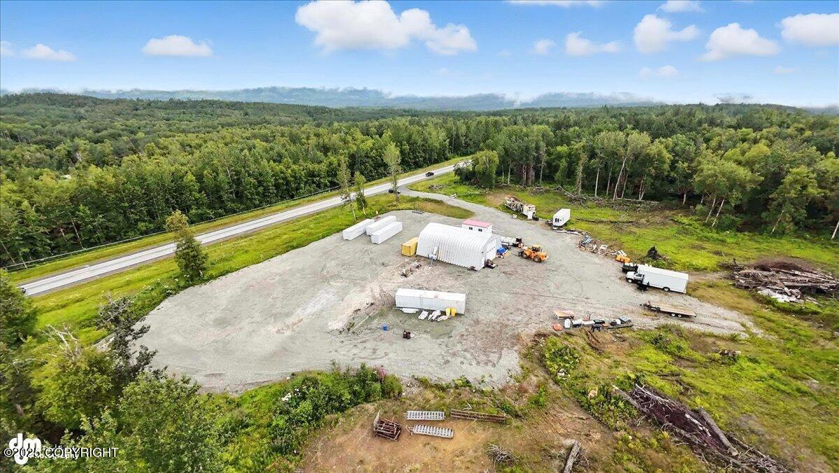 7519 N Glenn Highway Property Photo 5