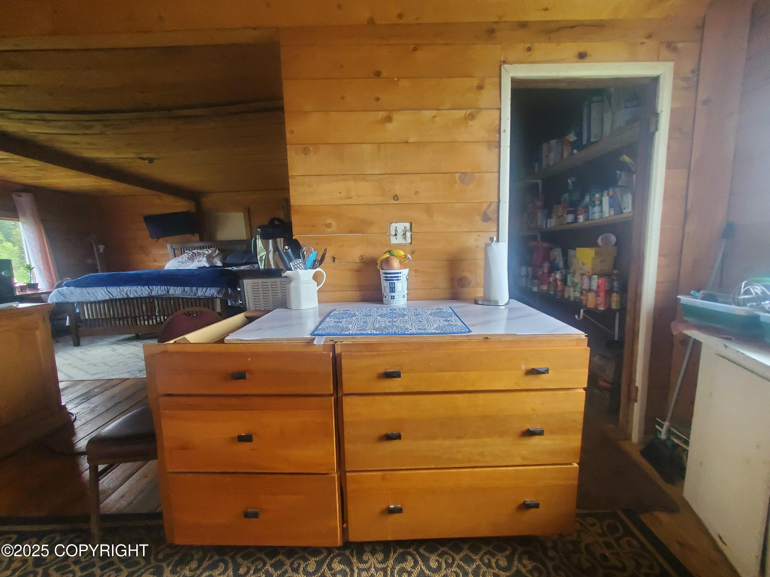 64111 Nikolaevsk Road Property Photo 9