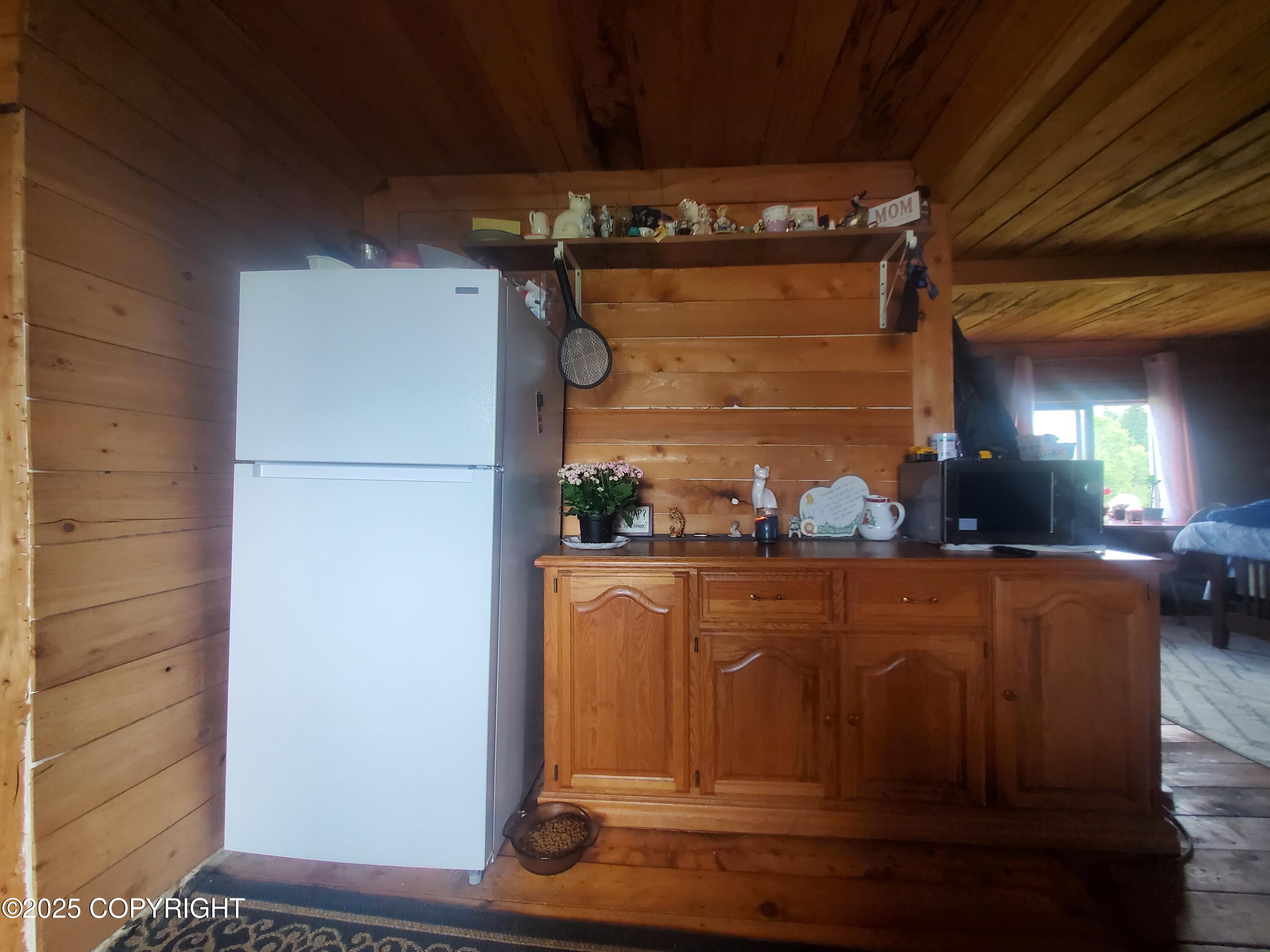 64111 Nikolaevsk Road Property Photo 13