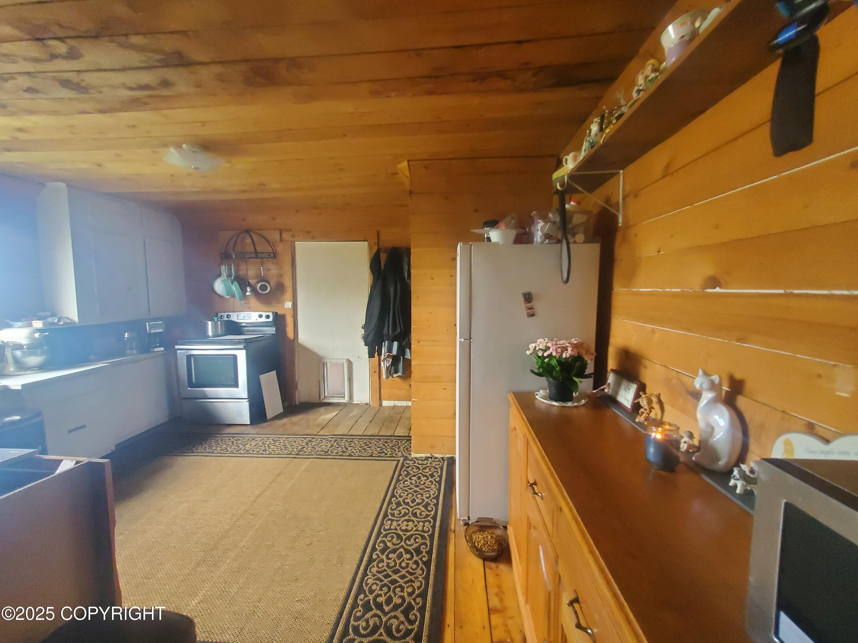 64111 Nikolaevsk Road Property Photo 15