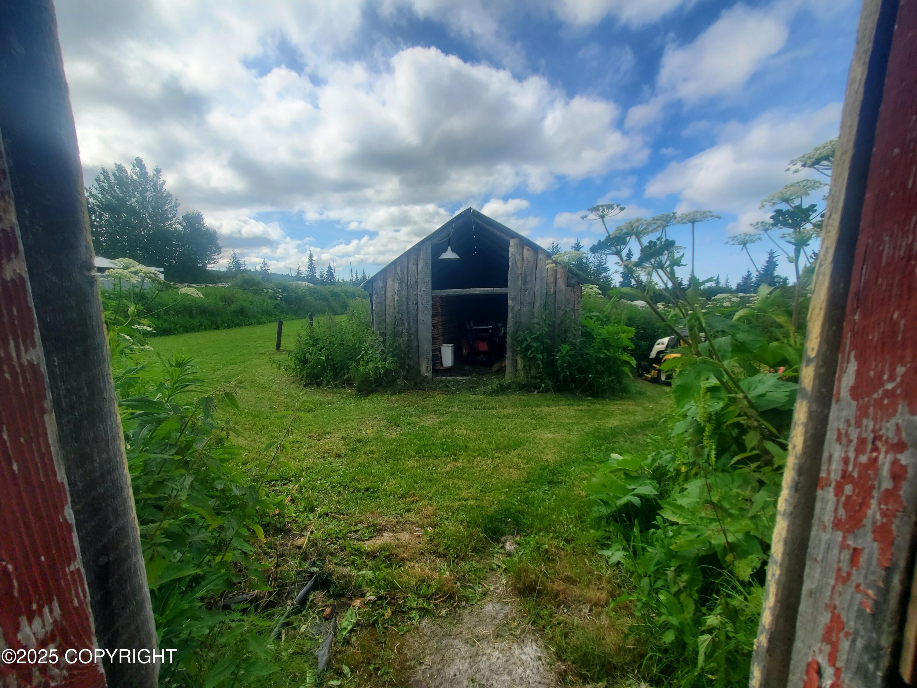 64111 Nikolaevsk Road Property Photo 26
