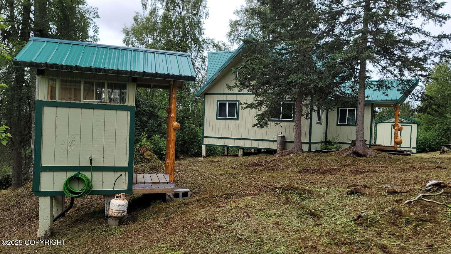 L2 S Back Country Drive Property Photo 9