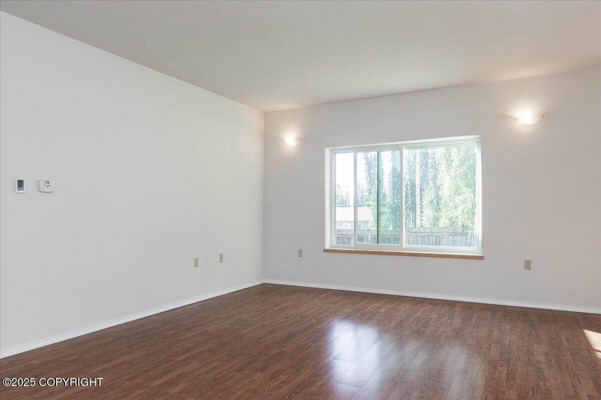 480 Kentshire Drive Property Photo 9