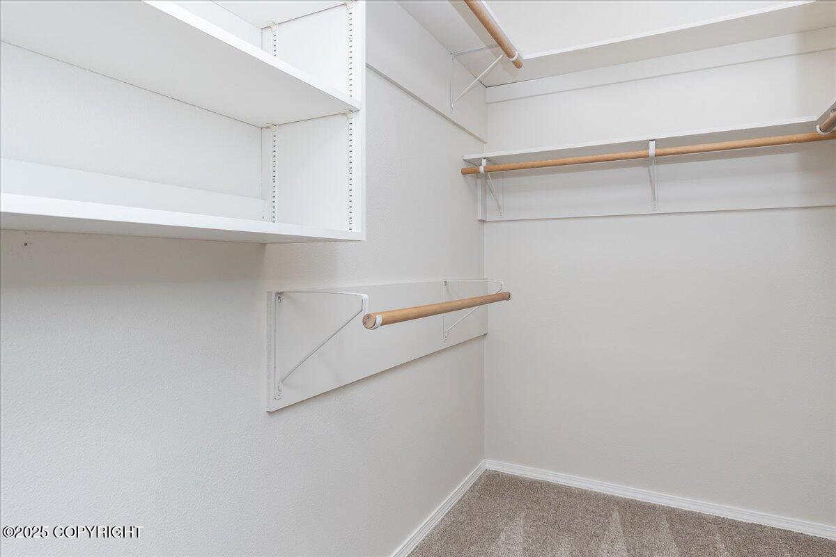 480 Kentshire Drive Property Photo 13