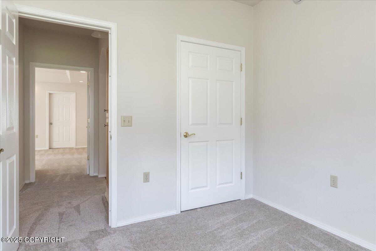 480 Kentshire Drive Property Photo 15