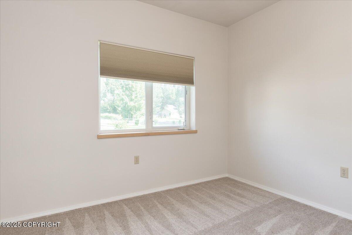 480 Kentshire Drive Property Photo 16