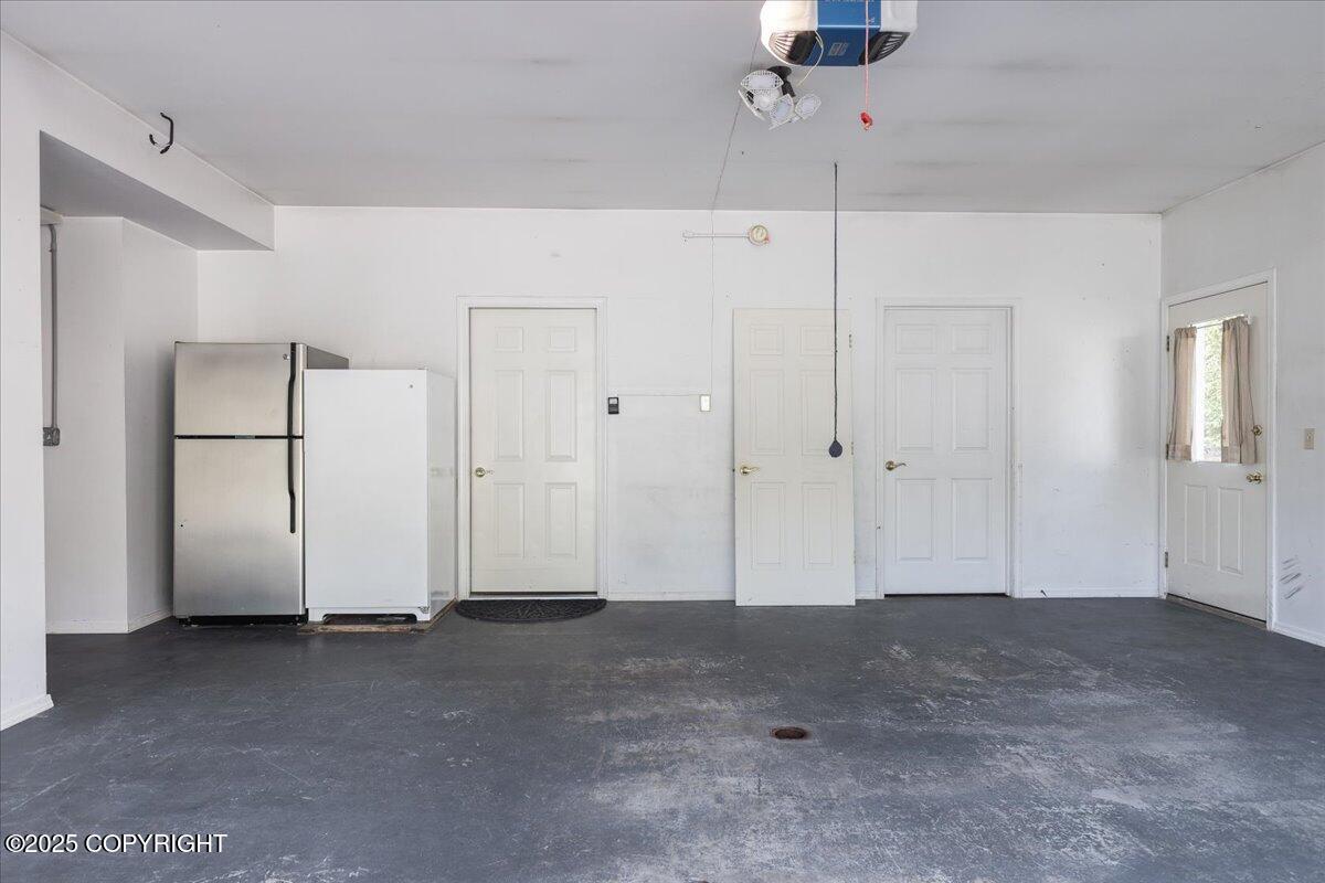 480 Kentshire Drive Property Photo 25