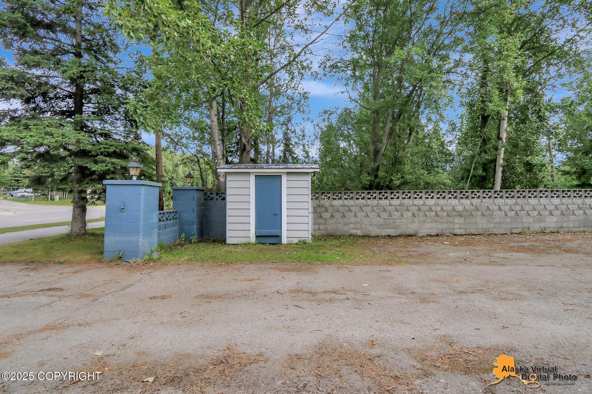 12900 Old Seward Highway Property Photo 45