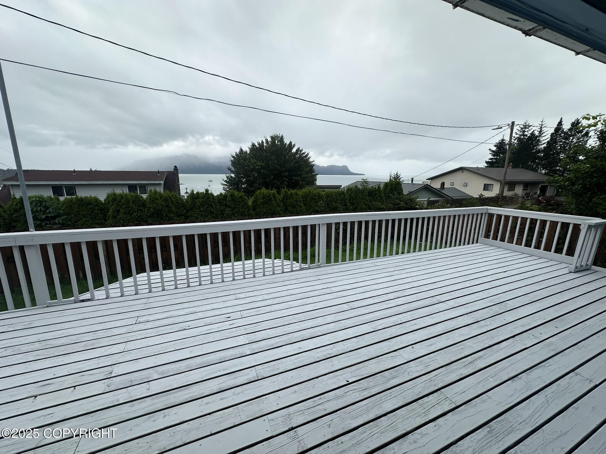 203 3rd Street Property Photo 8