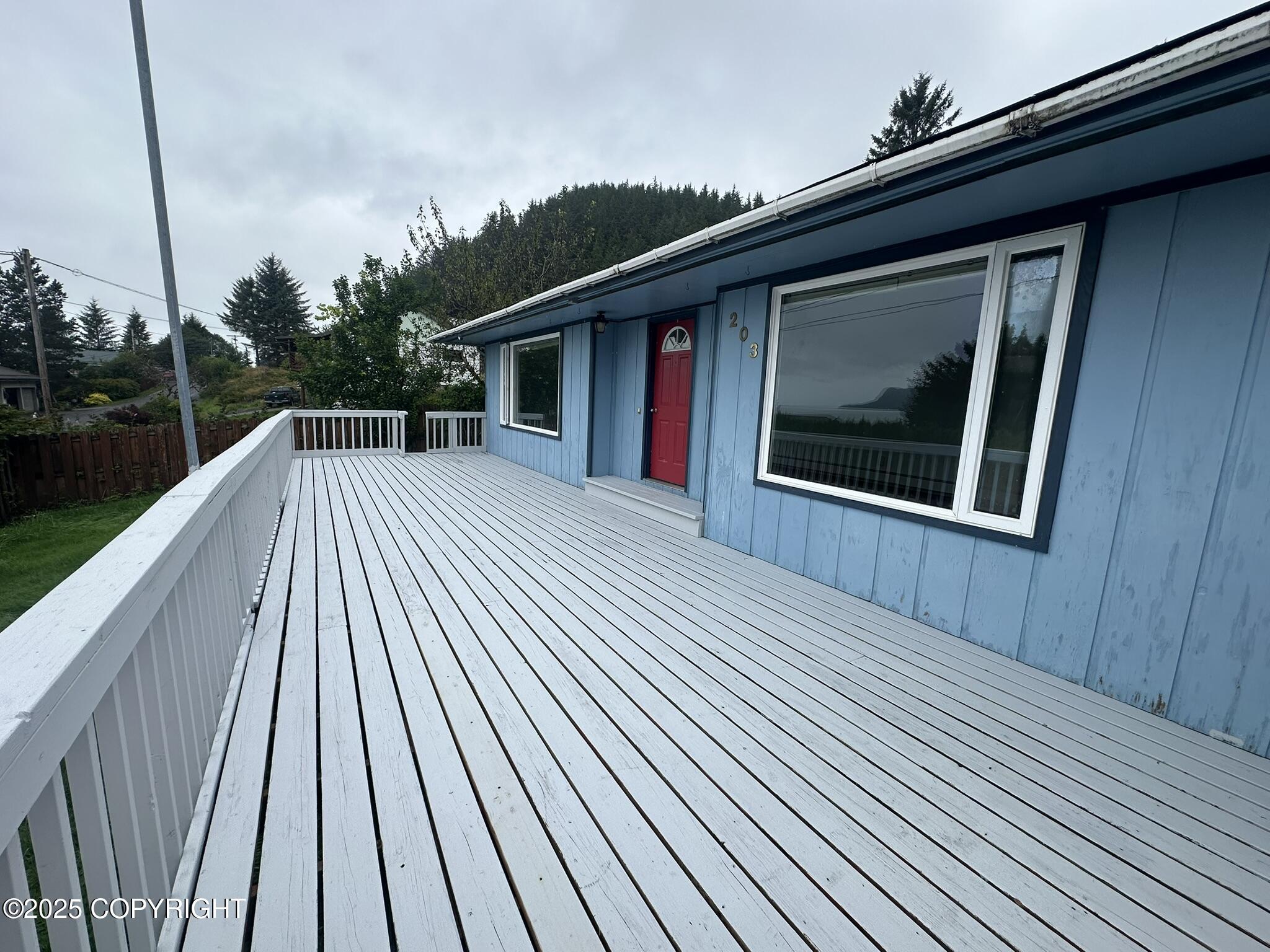203 3rd Street Property Photo 9