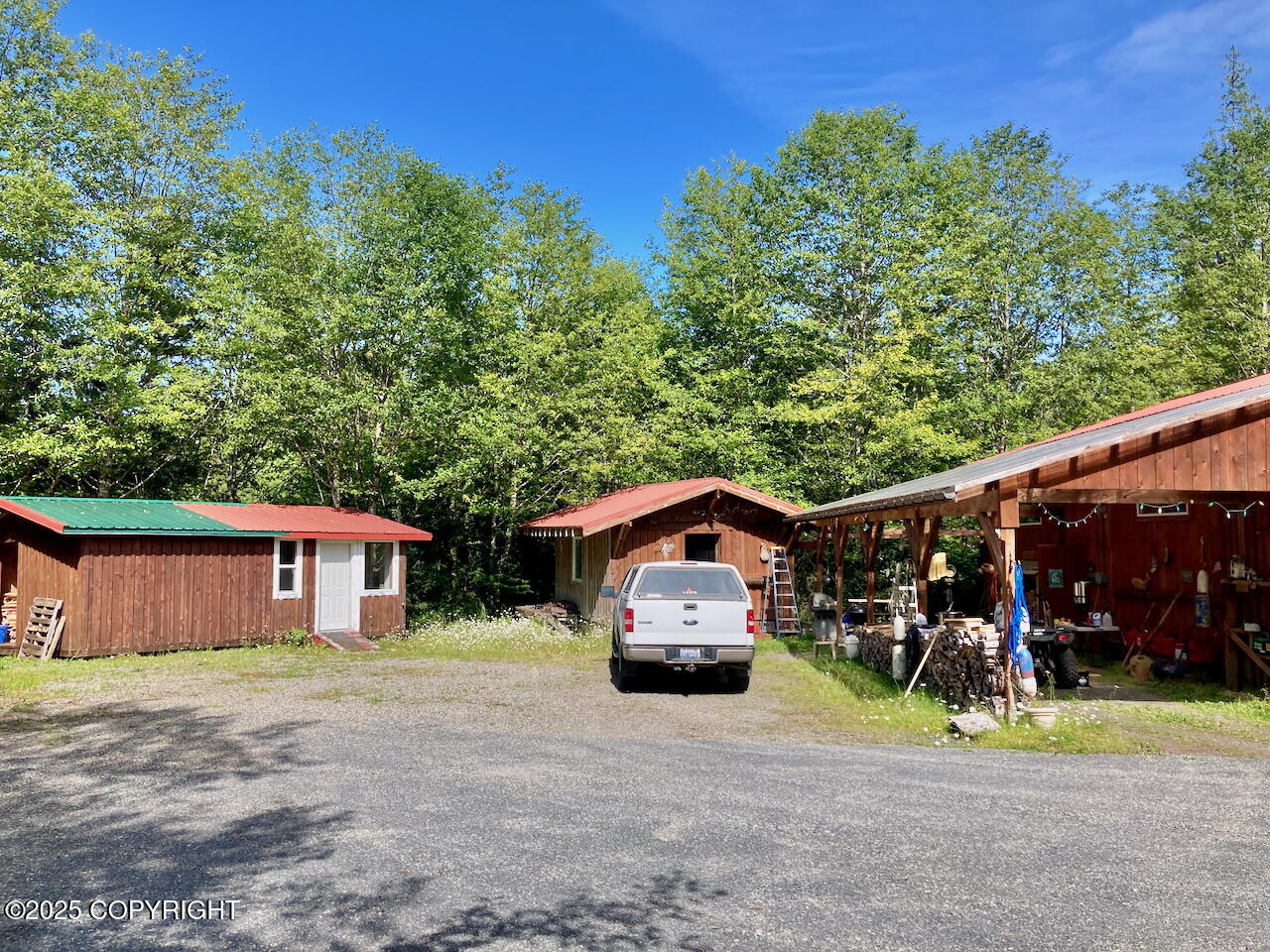 104 Sw Walrus Place Property Photo 6