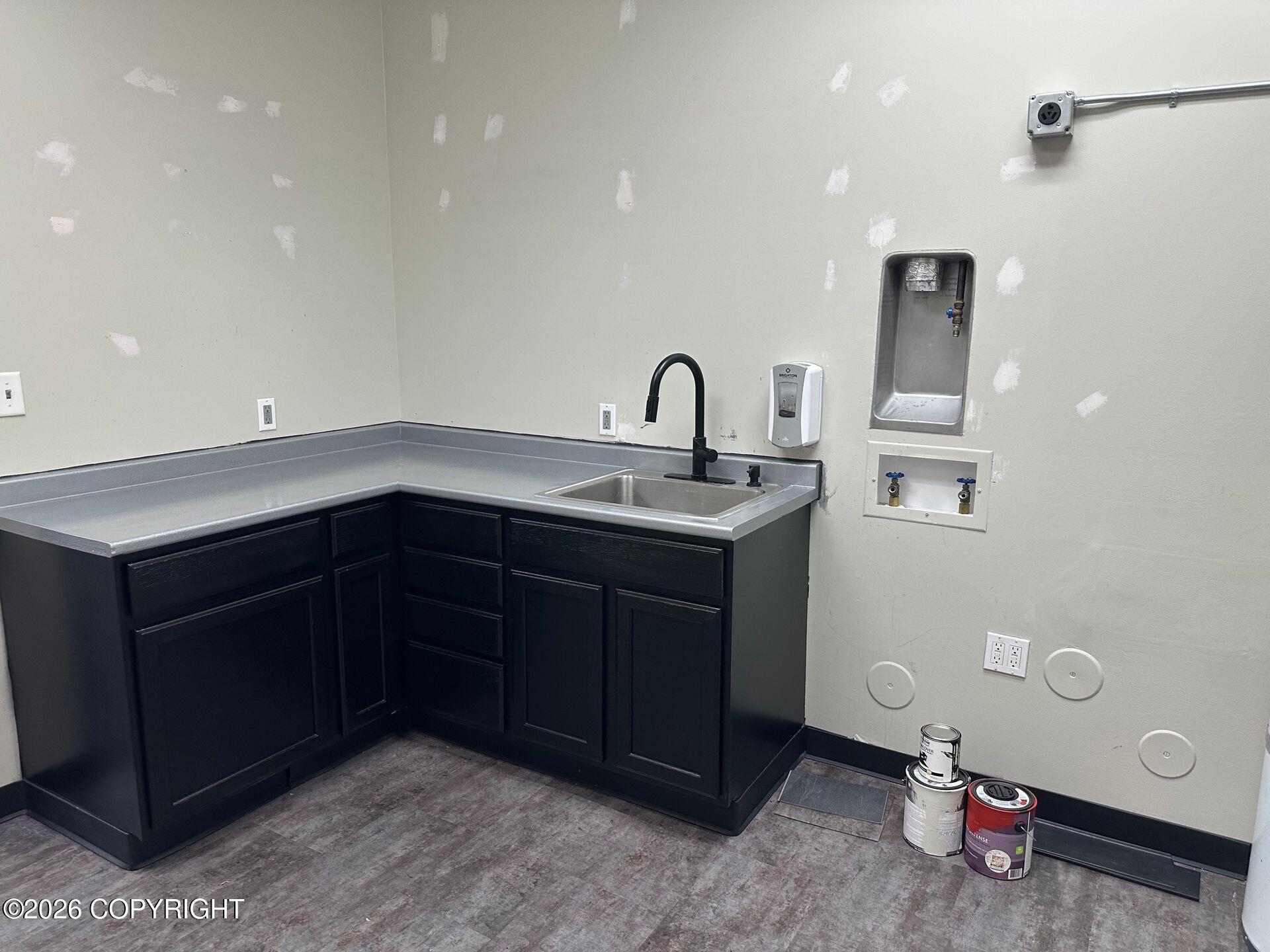 2203 W Dimond Boulevard #101 Property Photo 7