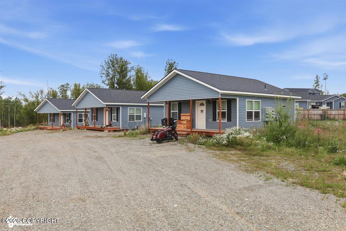 4721 W Adirondack Circle Property Photo 3