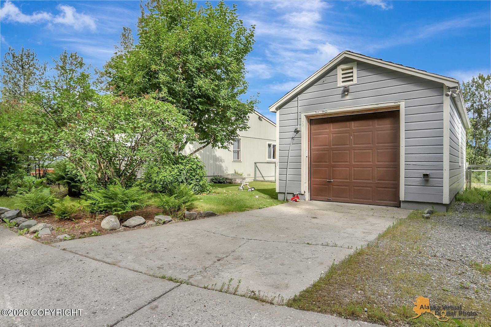 10833 E Twin Peaks Court Property Photo 6